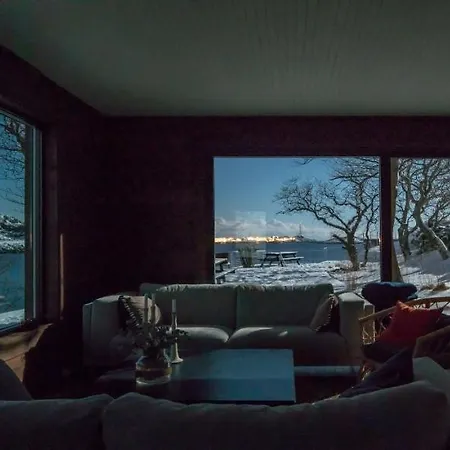 Lofoten Sea House Festvåg